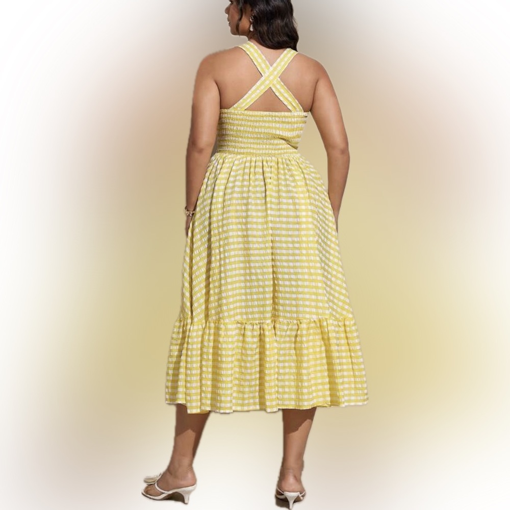 🍋 PLUS Gingham Dress 🍋 - Picture 2 of 9